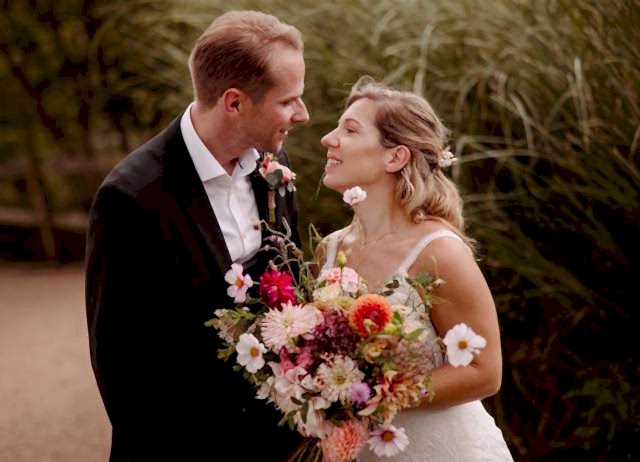 Sussex Farmhouse Flowers 